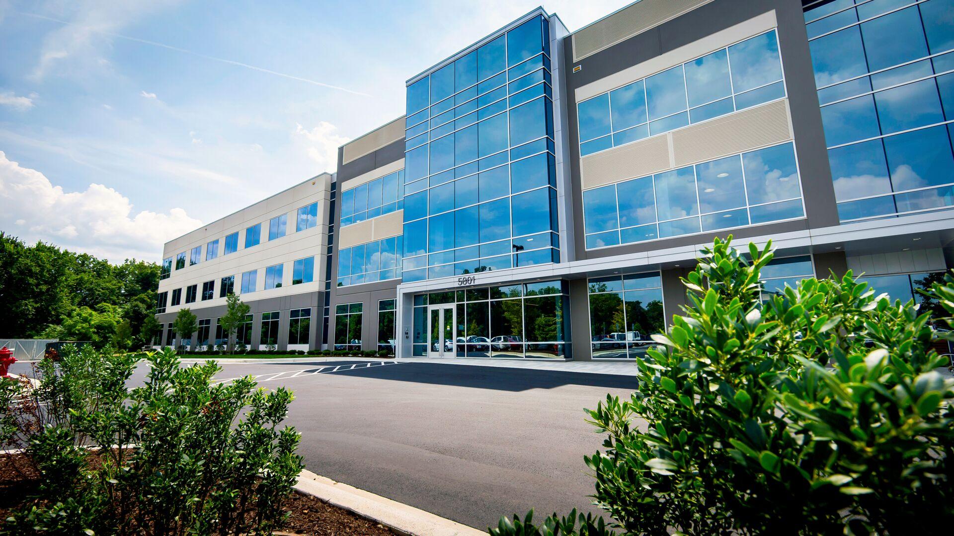 Exterior of 5801 University Research Court in the Discovery District