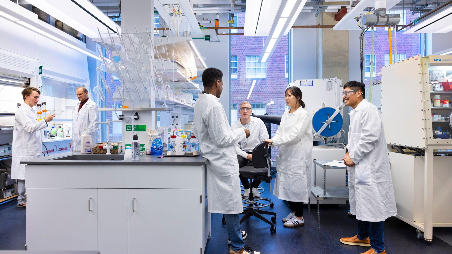 Pictured from left to right: Undergraduate intern Nathan Warren-Faricy, postdoctoral researcher Dr. Ryan Standal, graduate researcher Akil Mondie, graduate researcher Tyler Romig, Ph.D. candidate Stephanie Hong, and Ph.D. candidate Mario Lopez do work in Dr. Efrain Rodriguez’s Functional Inorganic Materials laboratory in the New Chemistry Wing on Nov. 21, 2024...Photo by John T. Consoli/University of Maryland